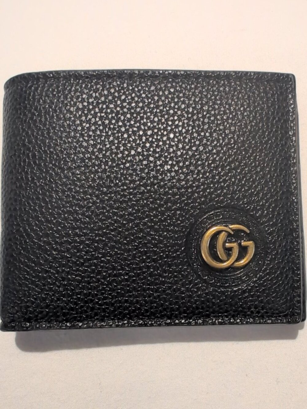 Authentic Gucci GG Black Leather Men's Bifold Wallet NEW Box Dust Bag MSRP $590